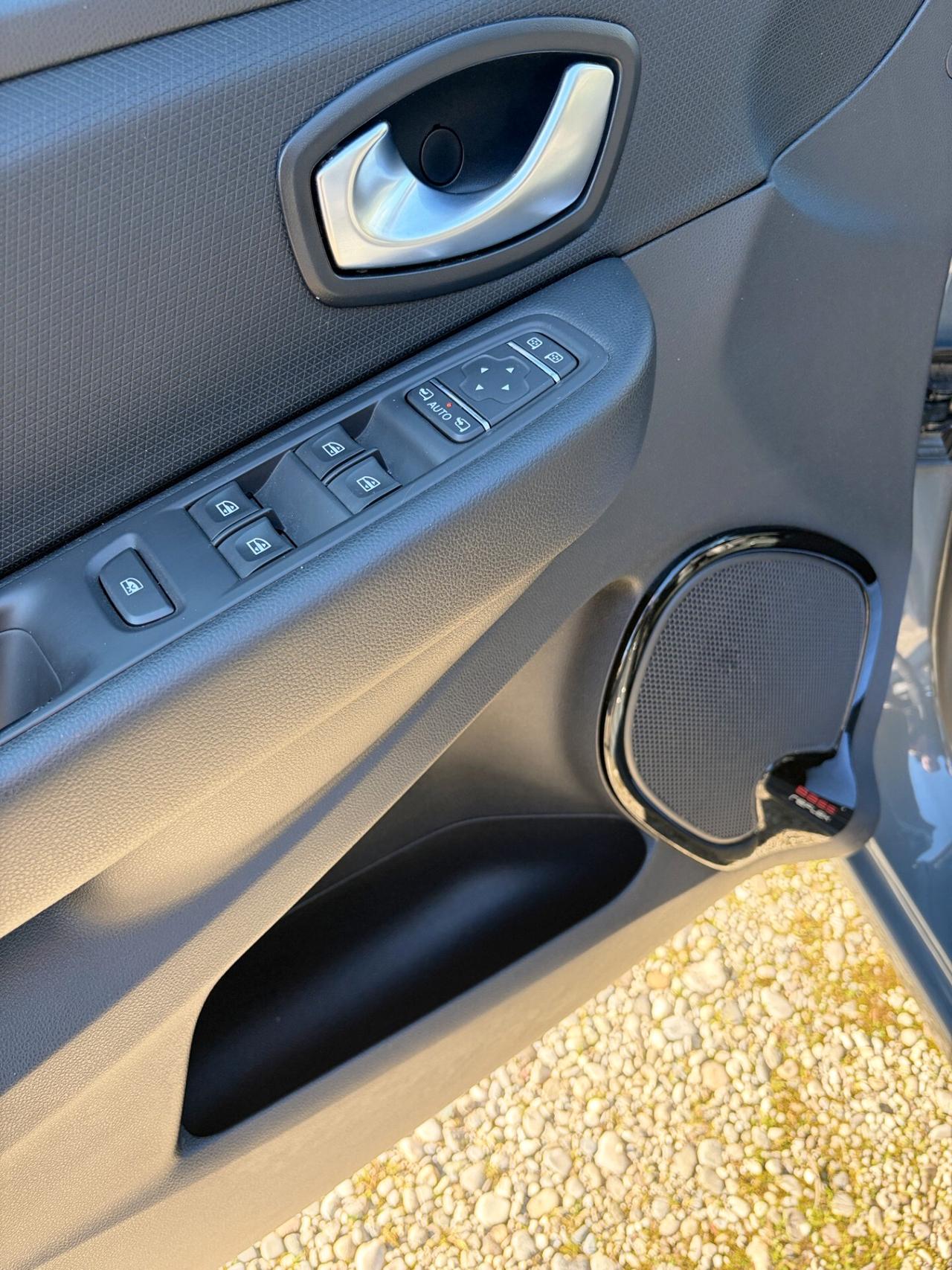 RENAULT CLIO SPORTER 900 TCE - UNICO PROPR. OK NEO PATENTATI