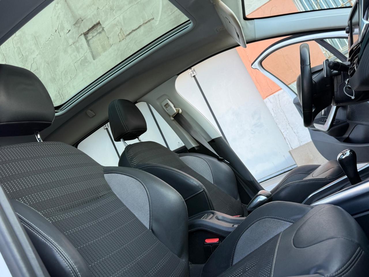 Peugeot 2008 1.6 e-HDi 92 CV -Allure -AUTOMATICA