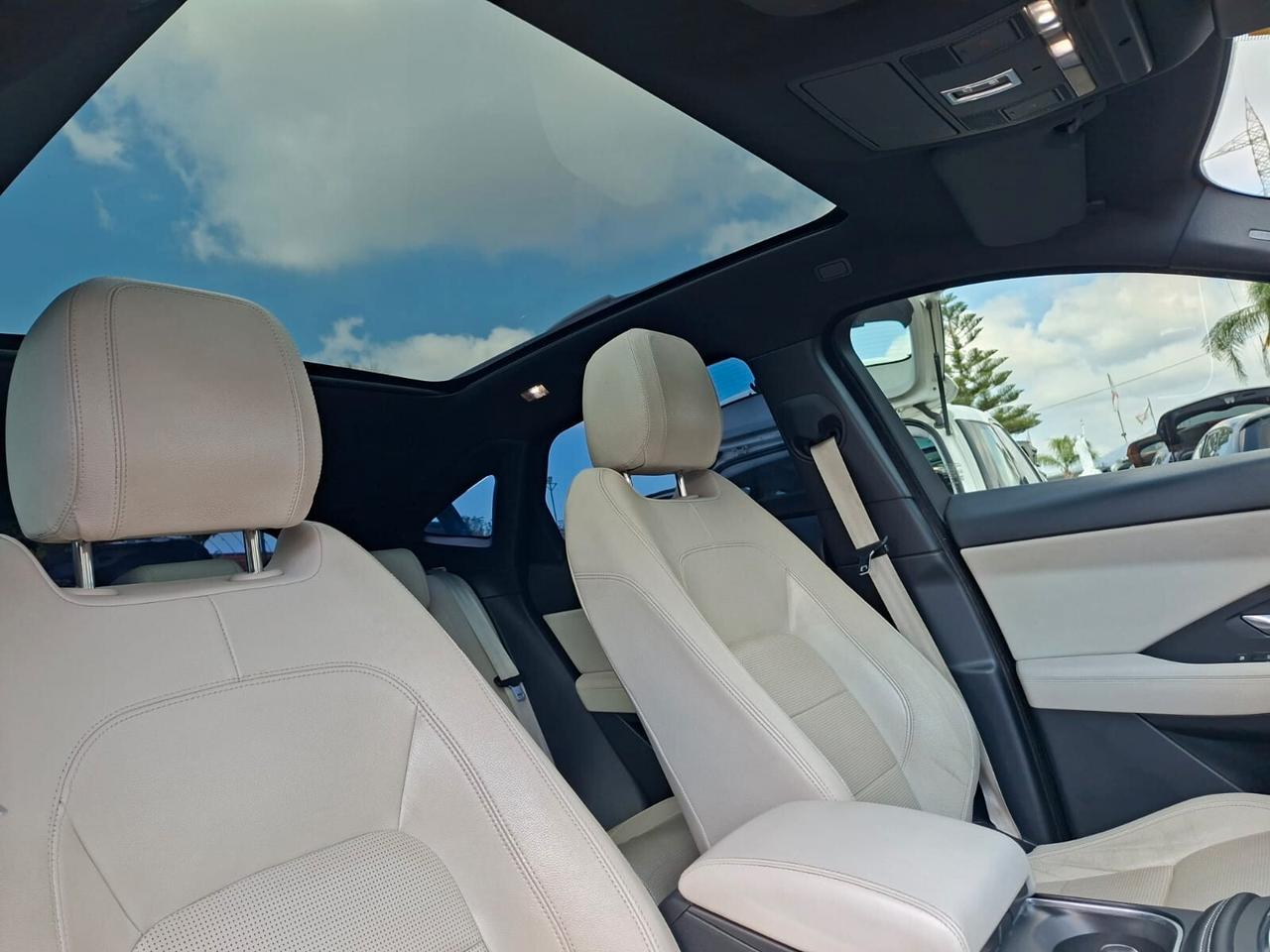 Jaguar E-Pace 2.0D 150 CV AWD aut. R-Dynamic