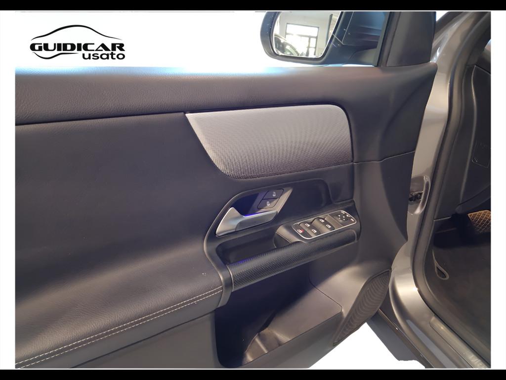 Mercedes-Benz GLA-H247 2020 - GLA 180 Sport auto