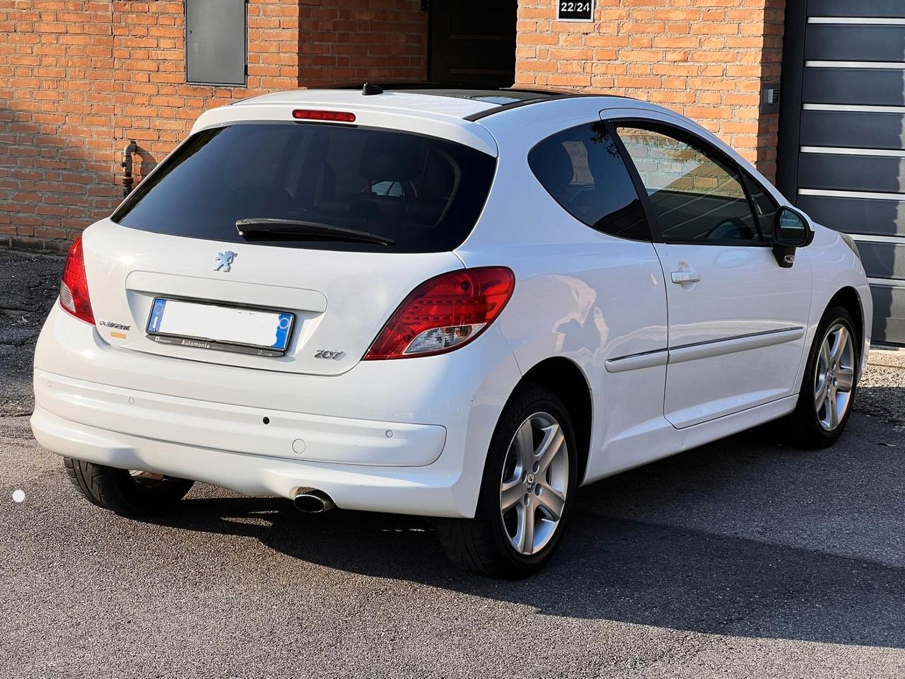 Peugeot 207 1.6 156CV 3p-U.Prop-Tag.Cert-Tetto,Pelle-Euro5