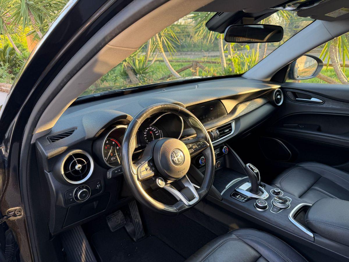 ALFA ROMEO - Stelvio van- 2.2 T.diesel 160CV AT8 RWD Super
