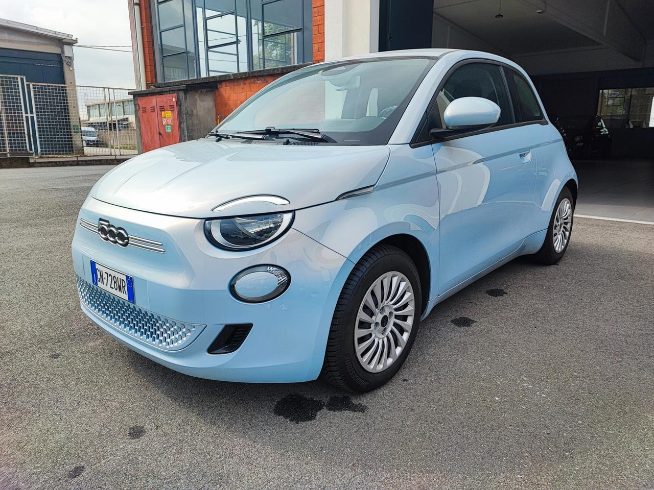 Fiat 500e Berlina 23,8 kWh