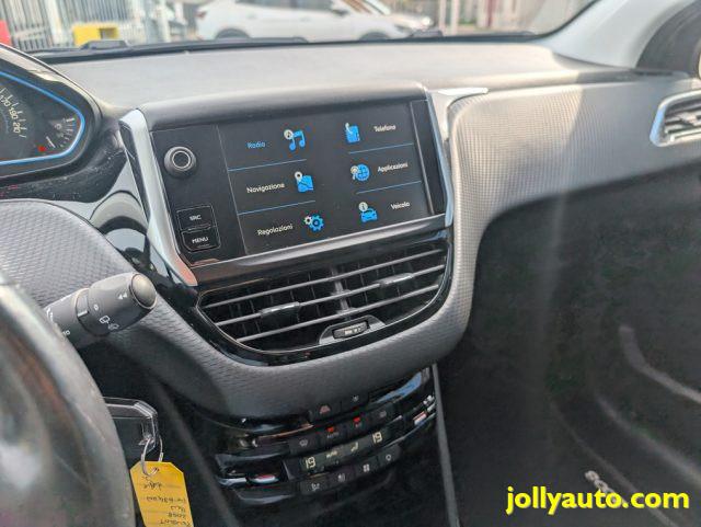 PEUGEOT 2008 1° serie PureTech 82 Allure