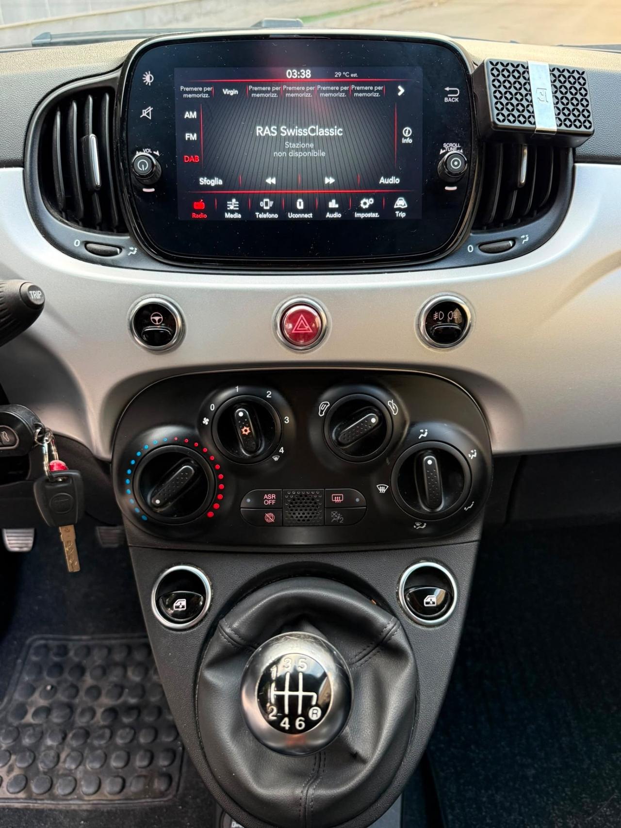 Fiat 500 1.0 Hybrid Dolcevita