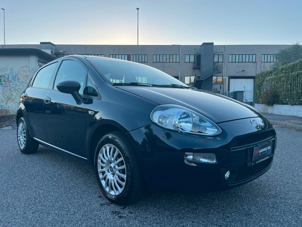 FIAT PUNTO 1200 BENZ LOUNGE 2018 EURO6