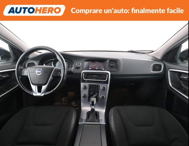 VOLVO V60 Cross Country D3 Geartronic Momentum