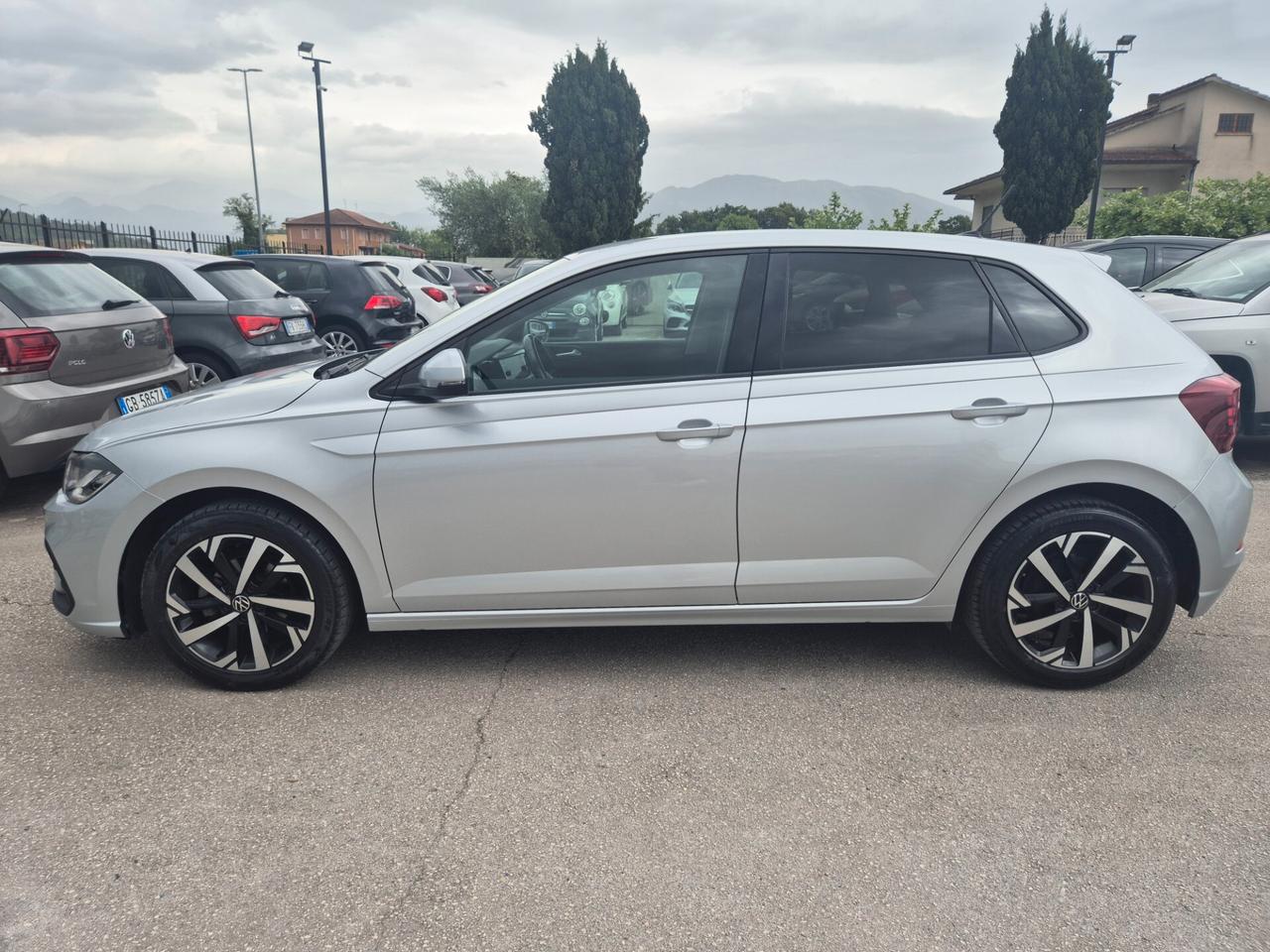 Volkswagen Polo 1.0 TSI DSG R-Line
