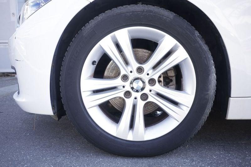 BMW Serie 3 Touring BMW Serie 3 Touring 320d Luxury Unicoproprietario