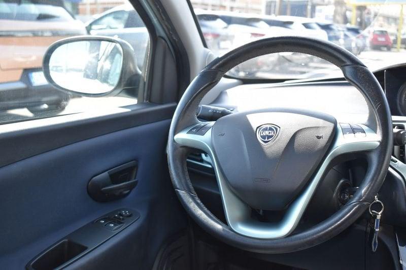 Lancia Ypsilon 1.0 FireFly 70cv Hybrid Gold Plus