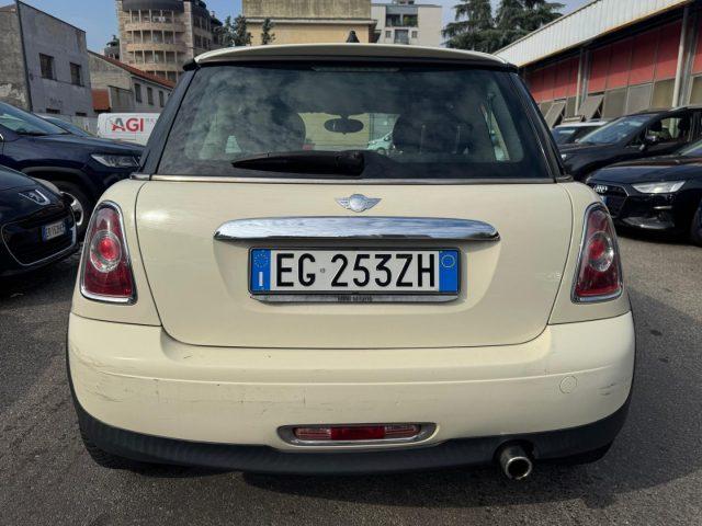 MINI One 1.6 16V One (55kW)