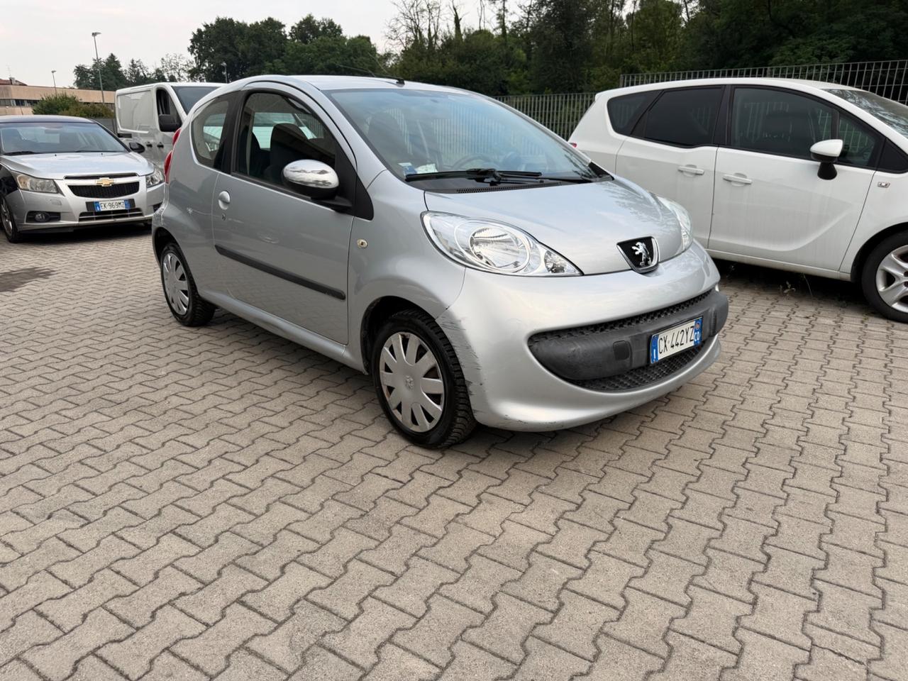 Peugeot 107 1.0 68CV 3p. Sweet Years