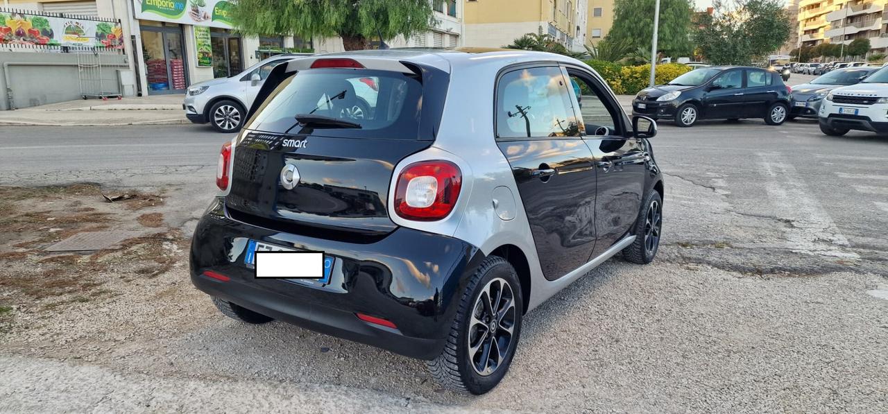 Smart ForFour 70 1.0 Prime 2015