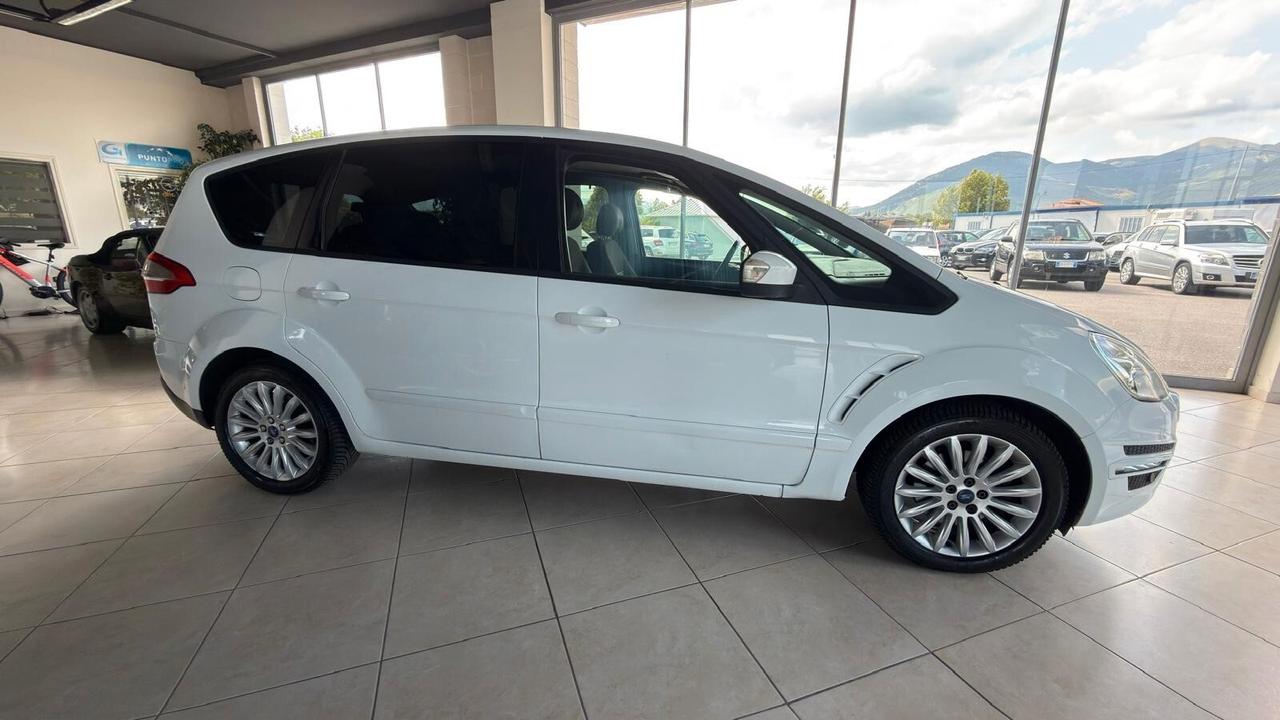 Ford S-Max 2.0 TDCi 163CV New Titanium