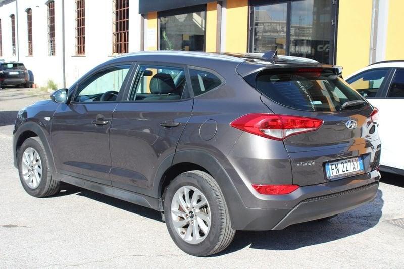 Hyundai Tucson 1.6 GDI XPlus + EXECUTIVE PACK CON SOLO 64.000KM.