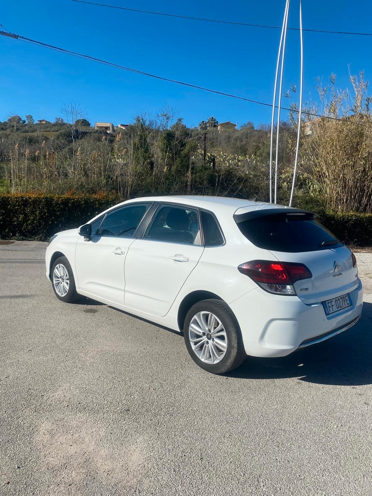 Citroen C4 BlueHDi 120 S&S Feel