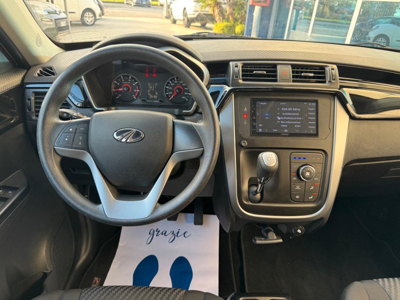 Mahindra KUV100 1.2 K8