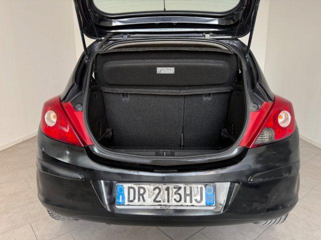 OPEL Corsa 1.2 3 porte Enjoy