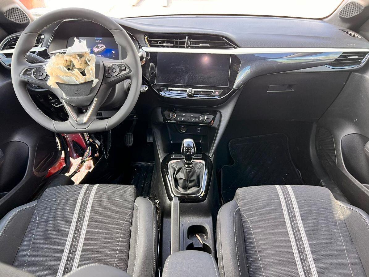 Opel Corsa 1.2 100 CV Edition