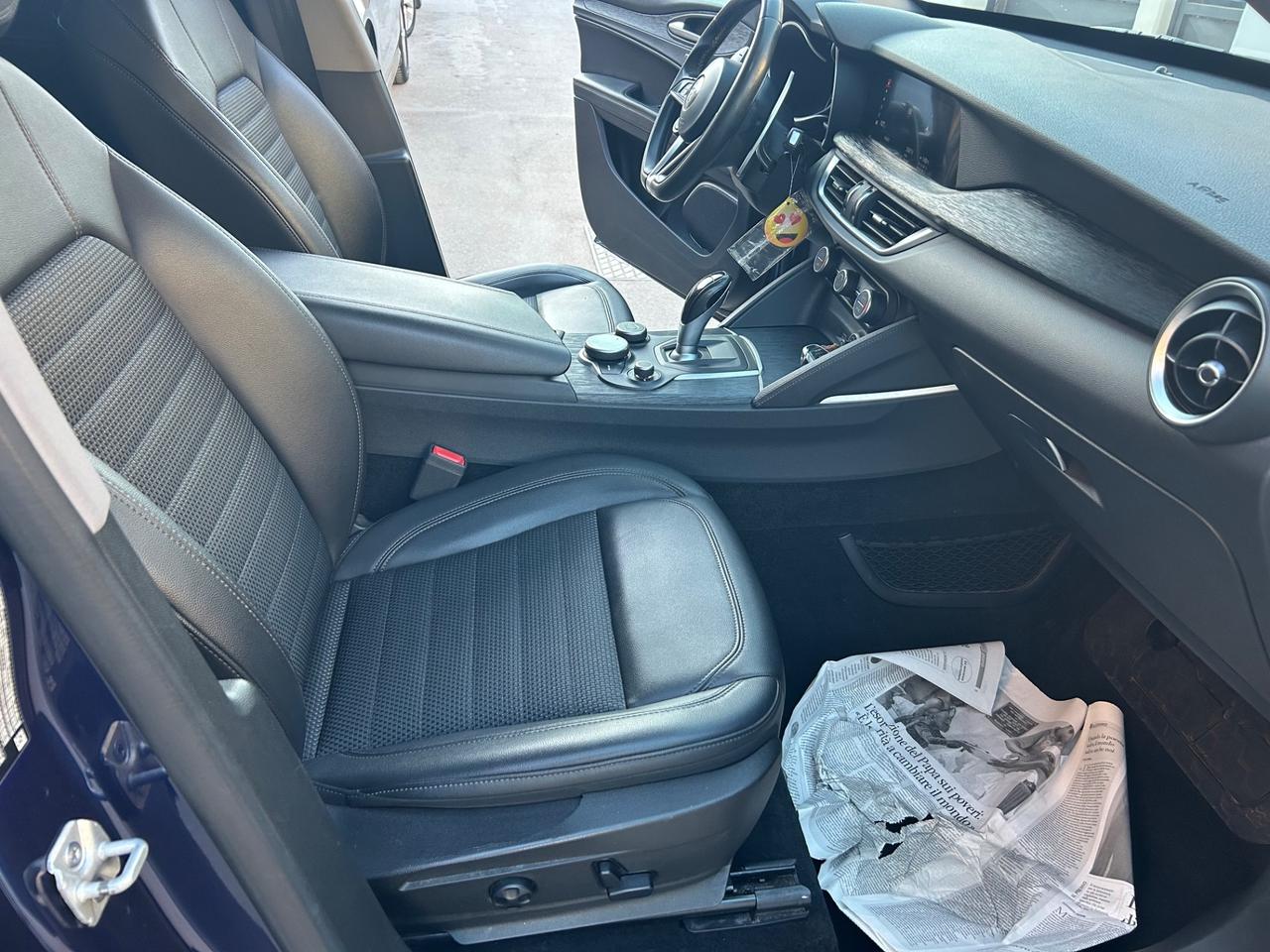 Alfa Romeo Stelvio 2.2 Turbodiesel 190 CV AT8 RWD Executive