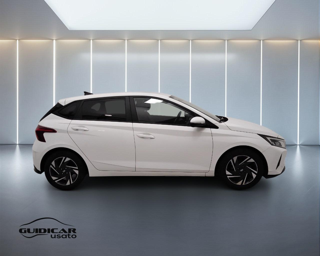 HYUNDAI i20 III 2021 - i20 1.2 mpi Connectline Exterior Pack