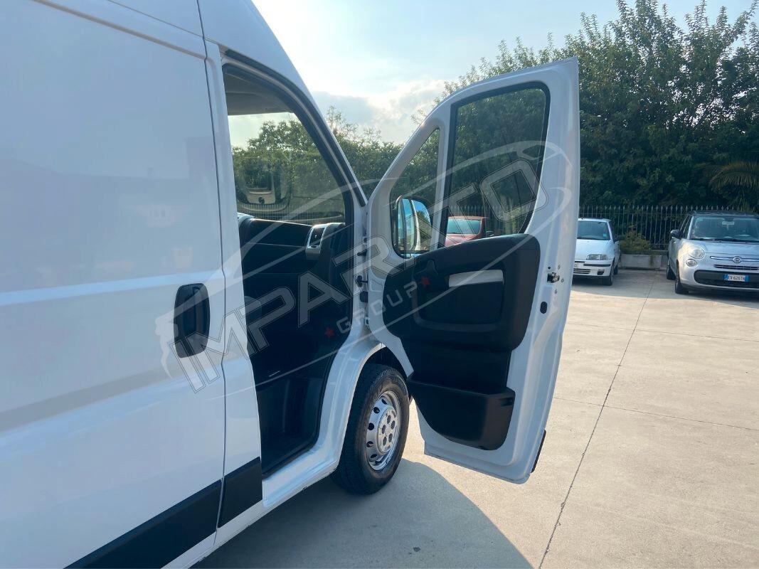 Fiat Ducato MH2 2.3 160CV C/PEDANA-SCAFFALATURA E MOTORE NUOVO DI FABBRICA