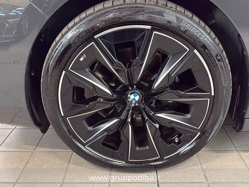 BMW Serie 7 G70 2022 740d mhev xdrive MSport Pro auto