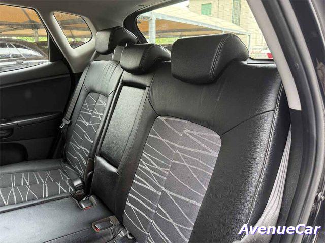 KIA Venga 1.4 cvvt COOL ADATTA A NEOPATENTATI PREZZO REALE