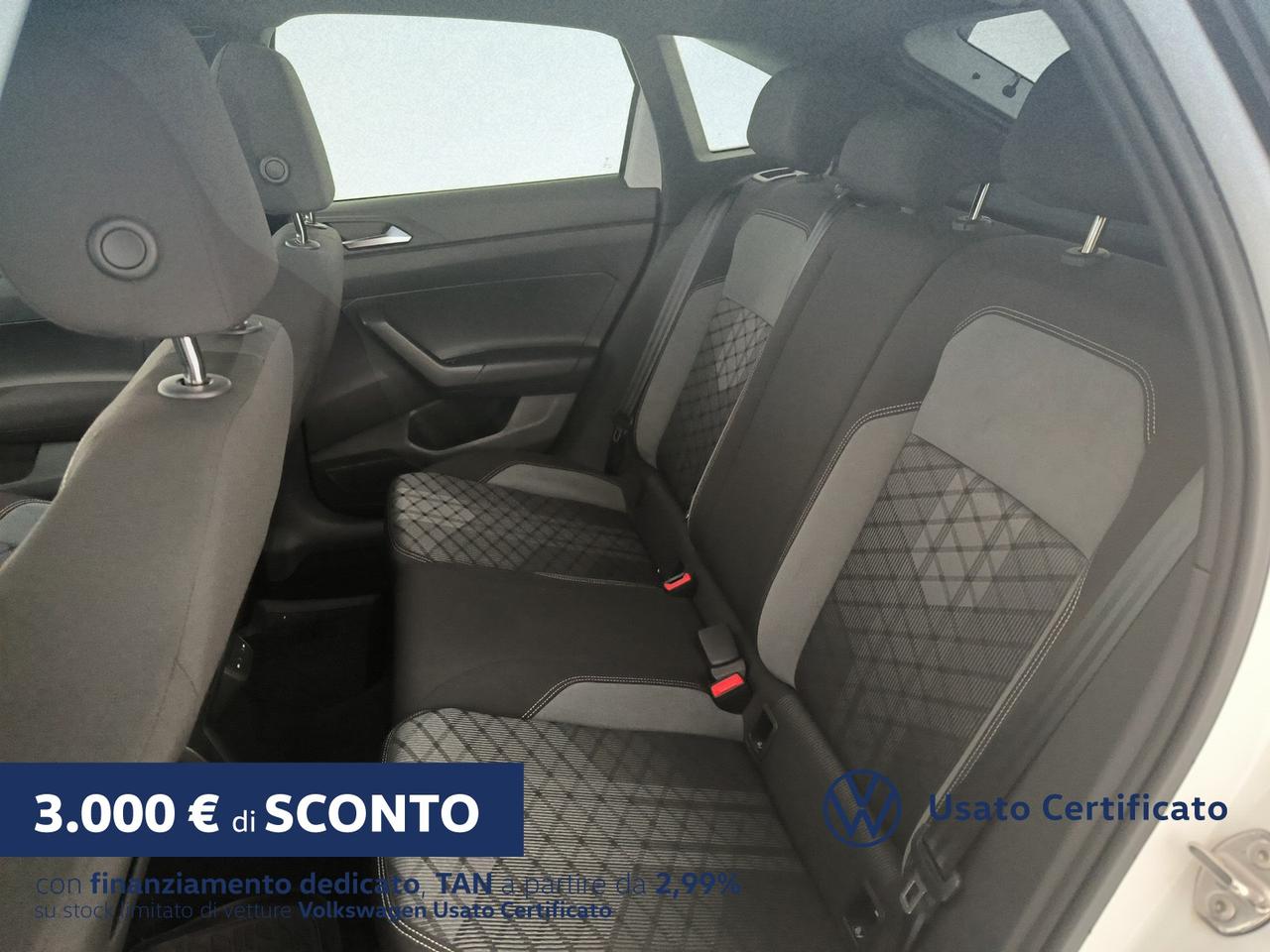 Volkswagen Taigo 1.0 tsi r-line 110cv
