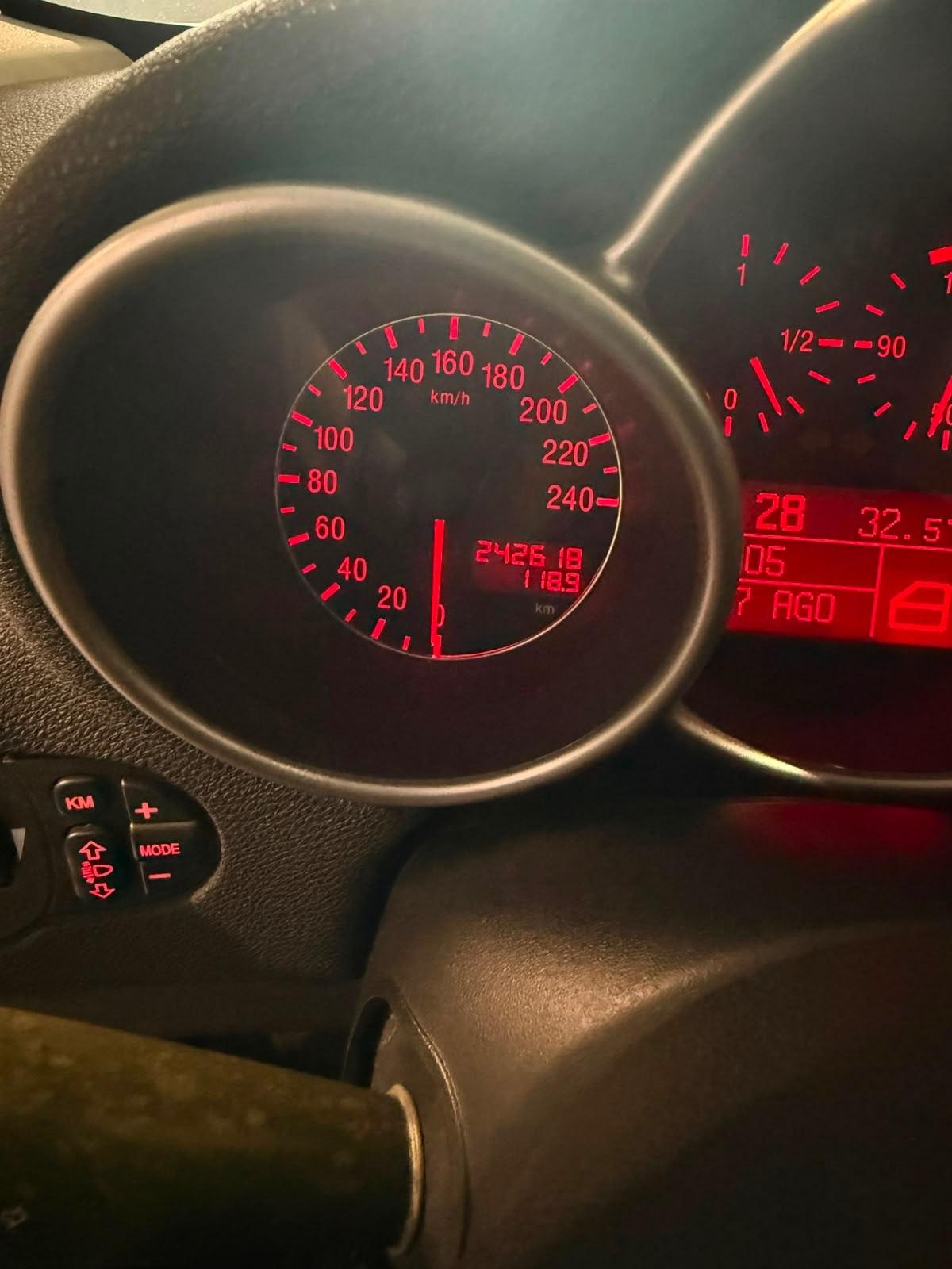 Alfa Romeo 147 1.9 JTD (116CV) NEOPATENTATI