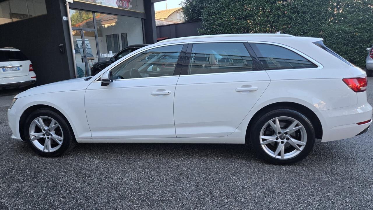 Audi A4 Avant 2.0 TDI 122 CV S tronic Business Spo