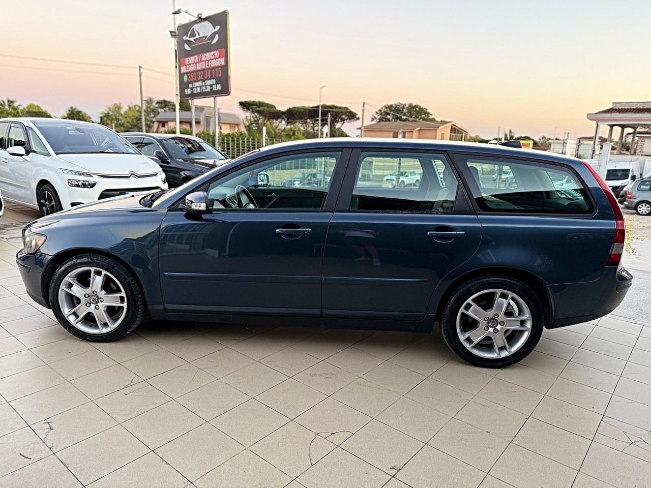 Volvo V50 2.0 D cat Summum Garanzia 12 Mesi