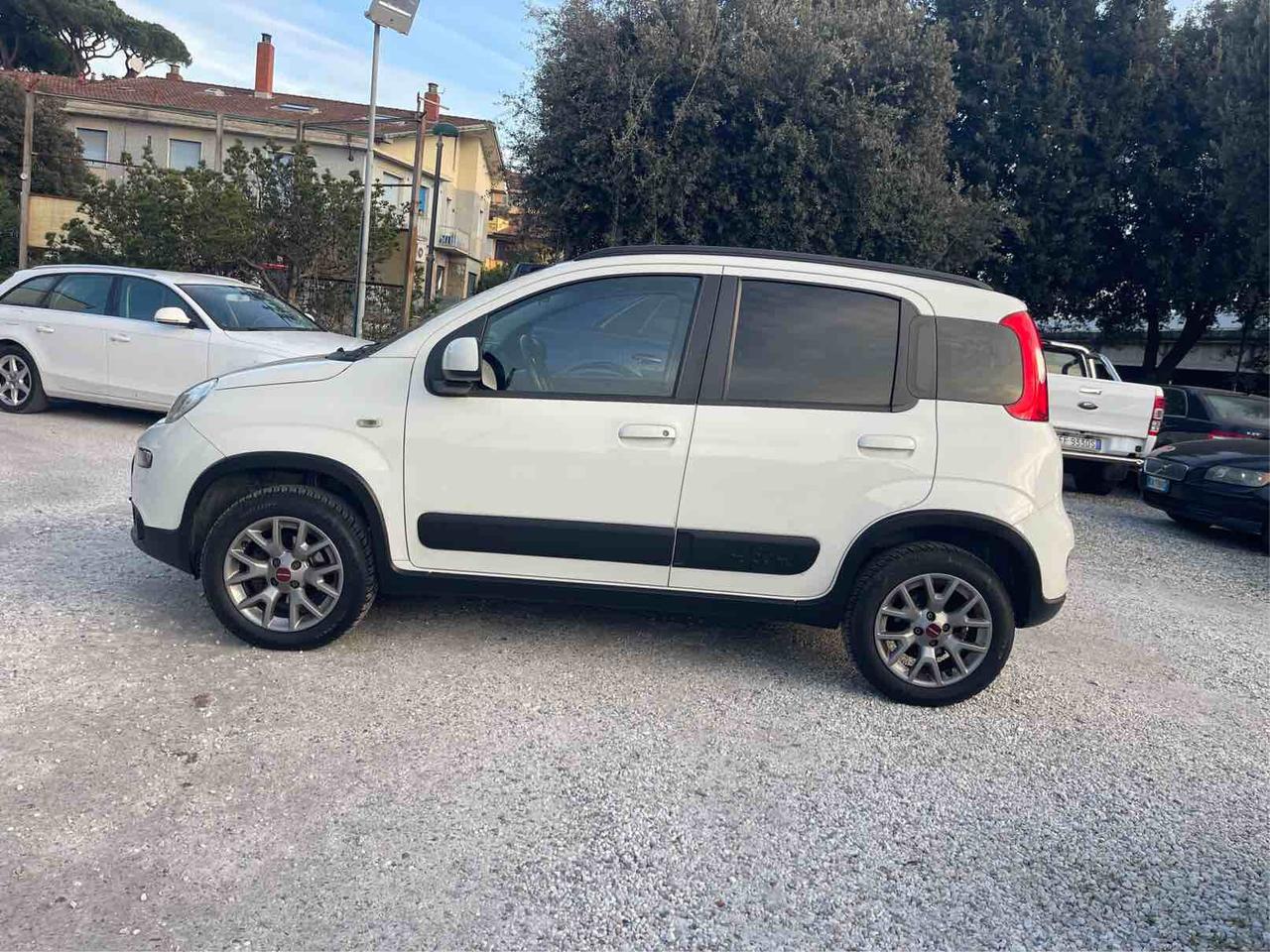 FIAT PANDA - 4x4 - SOLO 49 000 KM