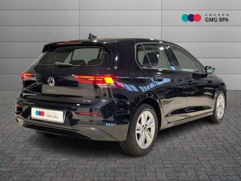 Volkswagen Golf VIII 2020 1.0 etsi evo Life 110cv dsg