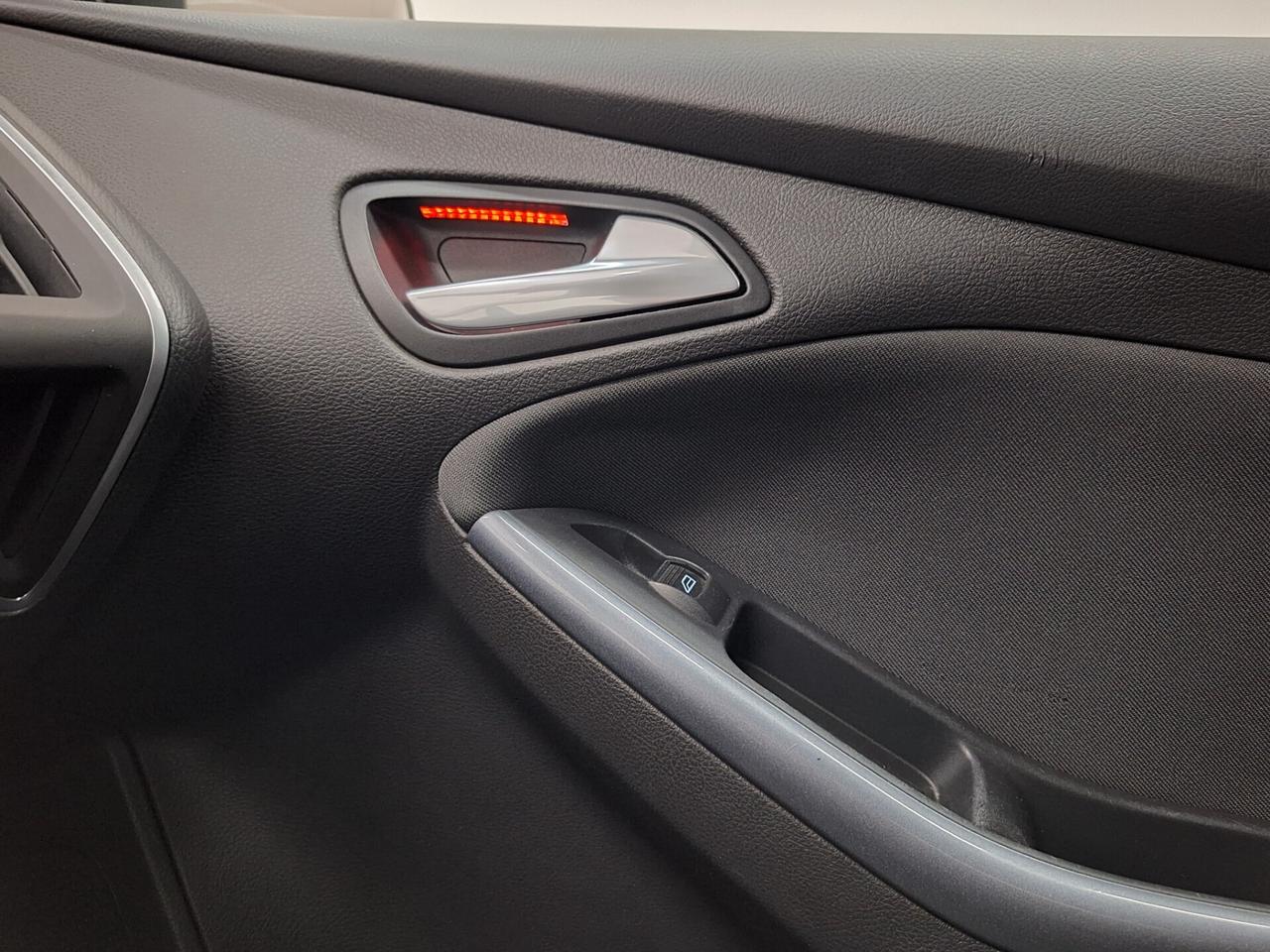 Ford Focus Titanium 1.6 TDCi 115cv