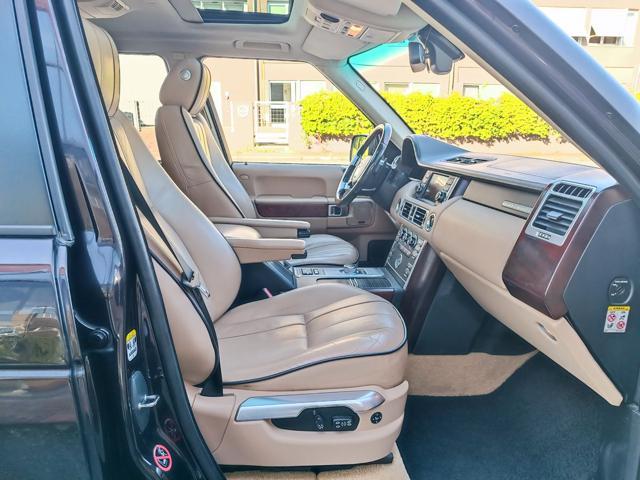 LAND ROVER Range Rover 4.4 TDV8 Vogue