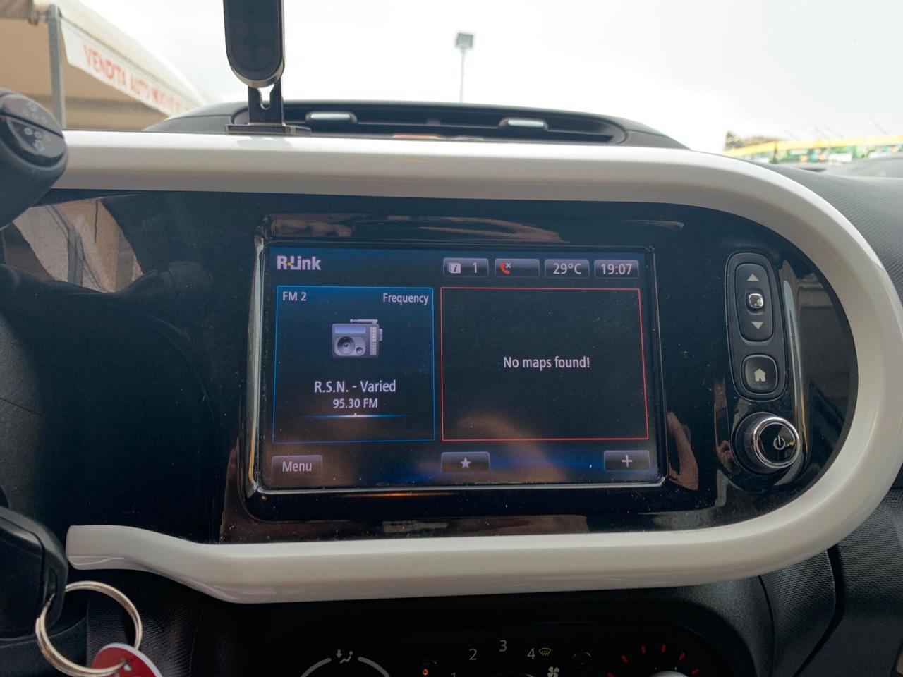 Renault Twingo SCe EDC La Parisienne