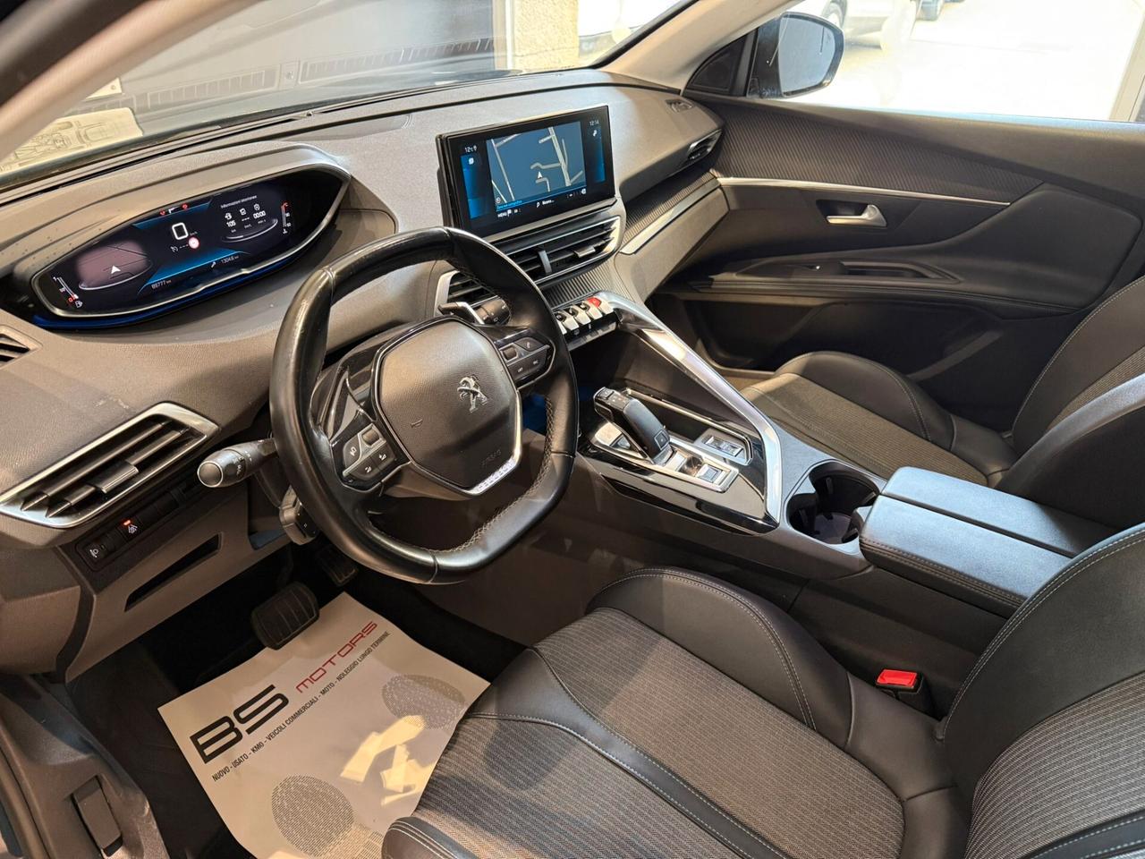 Peugeot 3008 BlueHDi 130 S&S EAT8 Allure