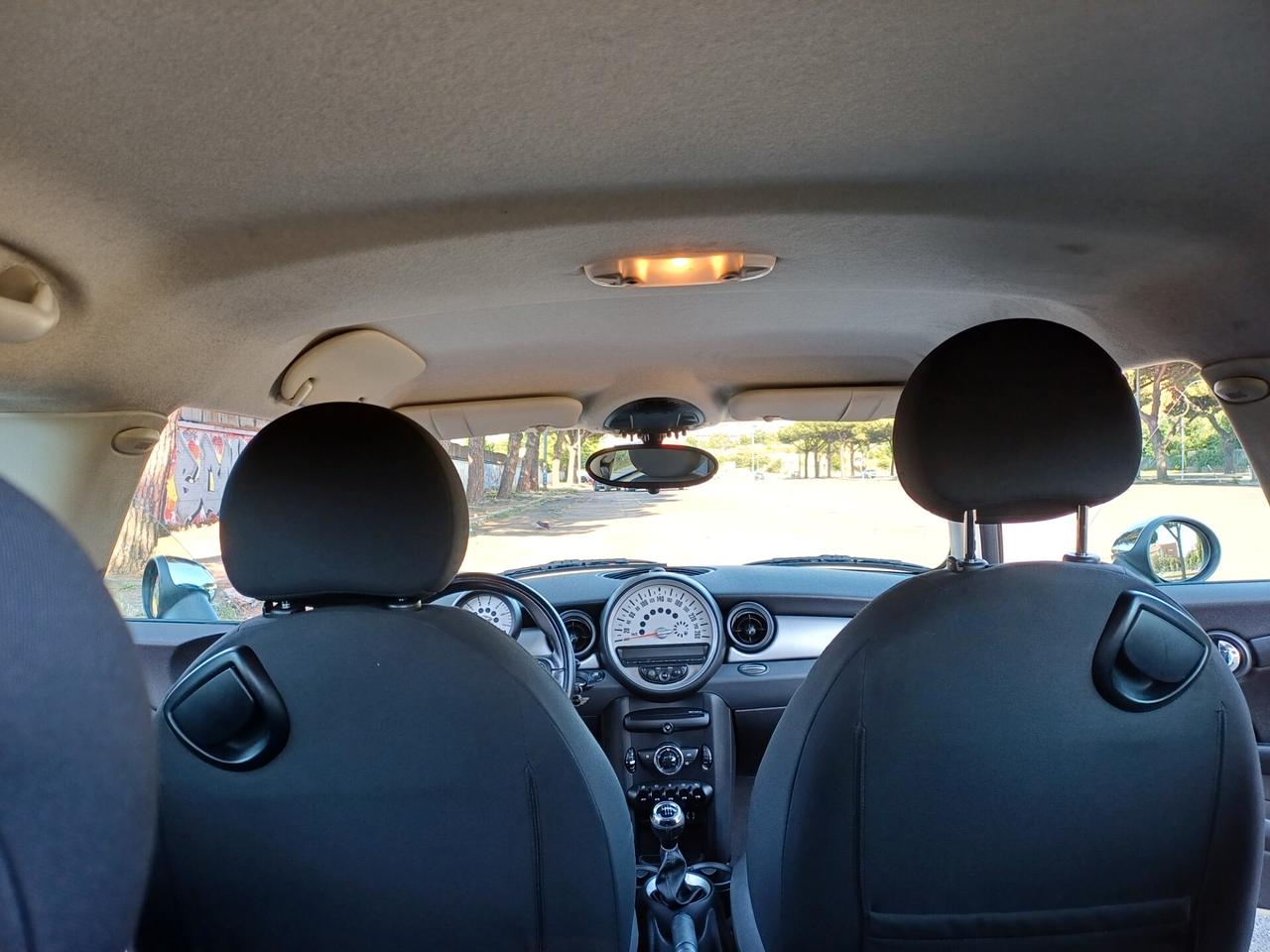 Mini 1.6 16V Cooper D