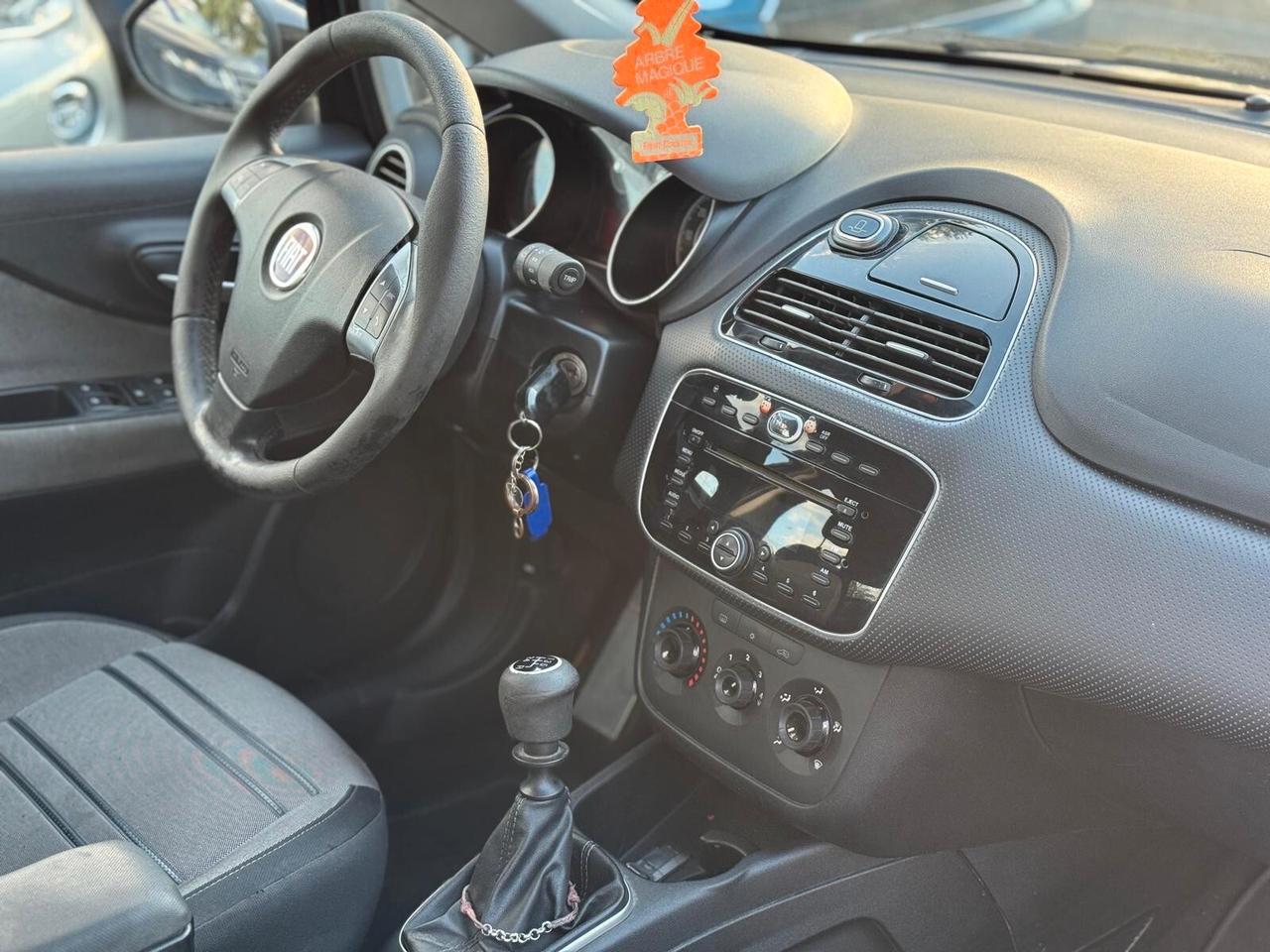 Fiat Punto Evo 1.4 5 porte Dynamic GPL