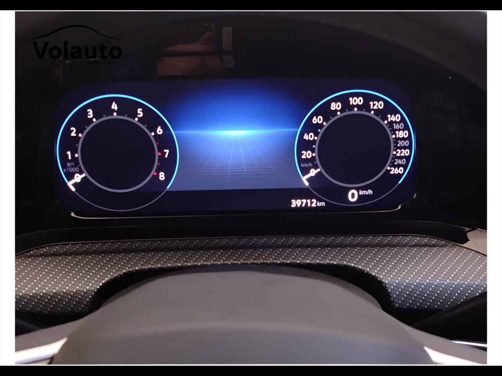 VOLKSWAGEN Golf VIII 2020 - Golf 1.5 tsi evo R-Line 130cv