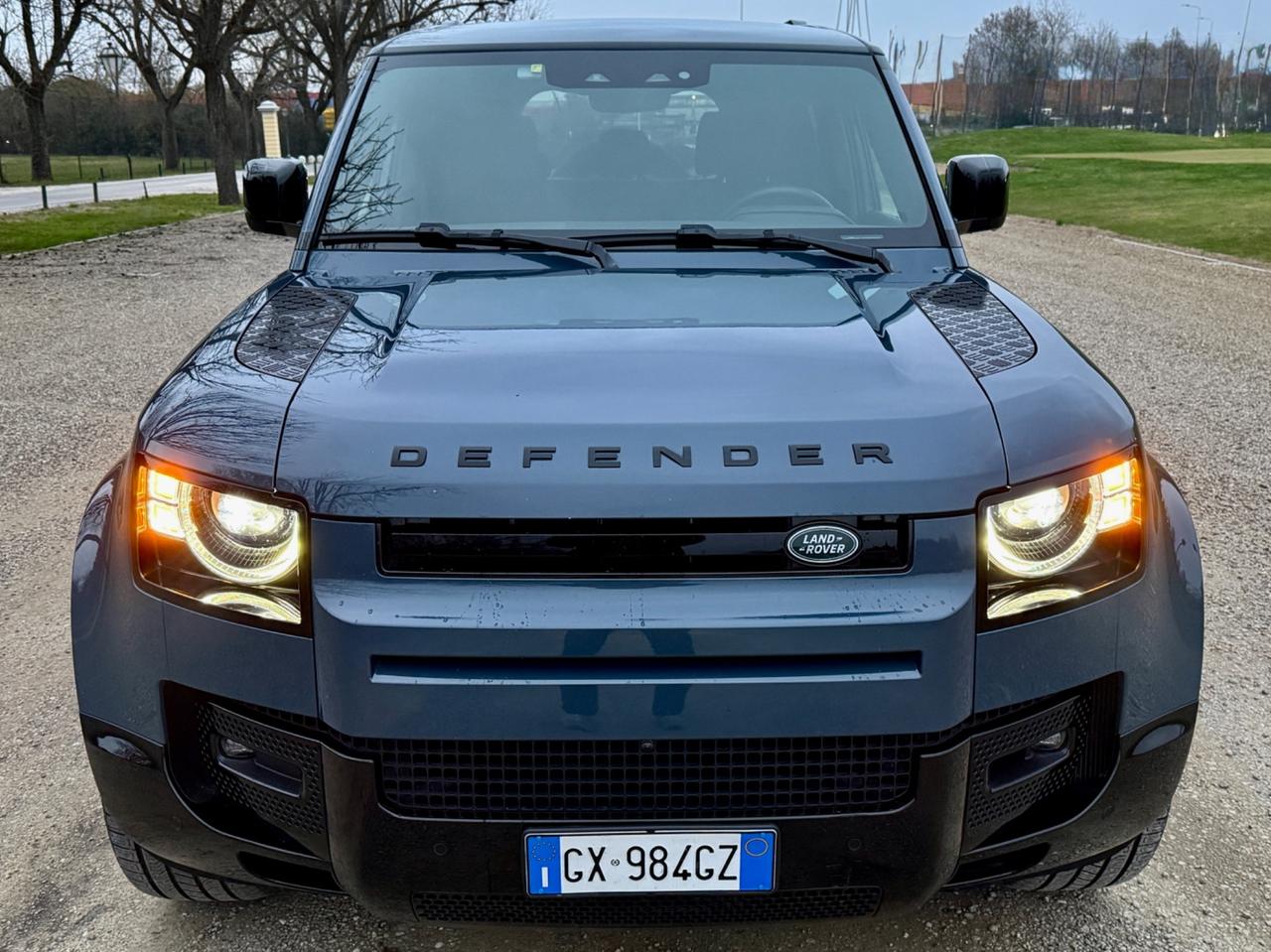 Land Rover Defender - subentro leasing leggere