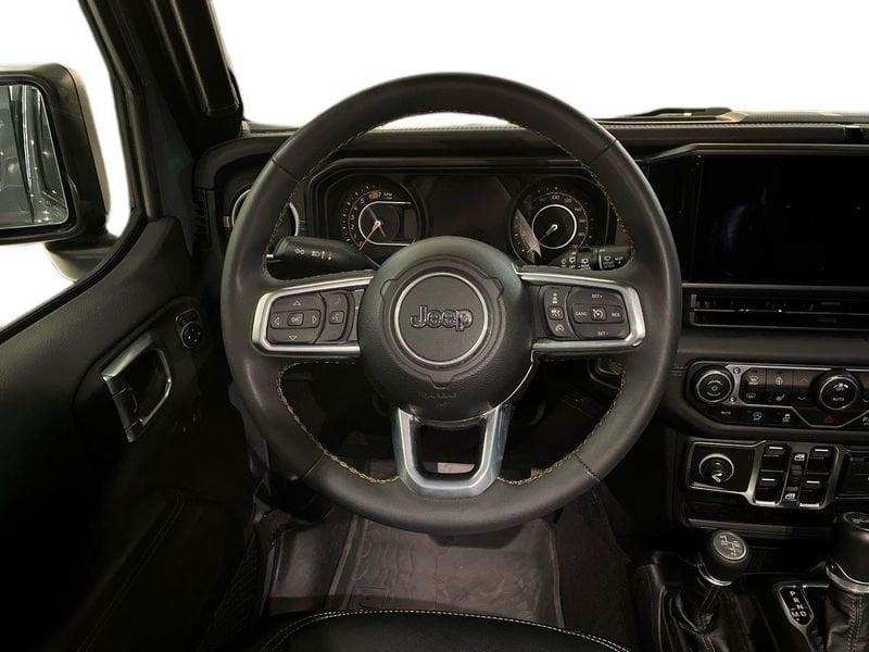 Jeep Wrangler Unlimited 2.0 turbo Sahara auto