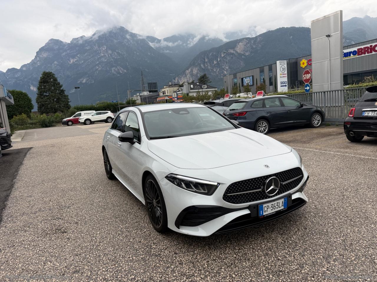 MERCEDES-BENZ A 250 Aut. 4Matic 4p. Prem. Pl. AMG Line