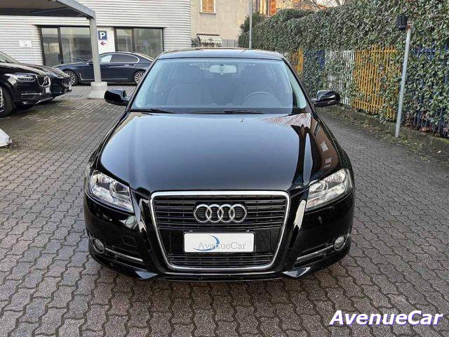 AUDI A3 Sportback 1.6 tdi s-tronic ADATTA A NEOPATENTATI