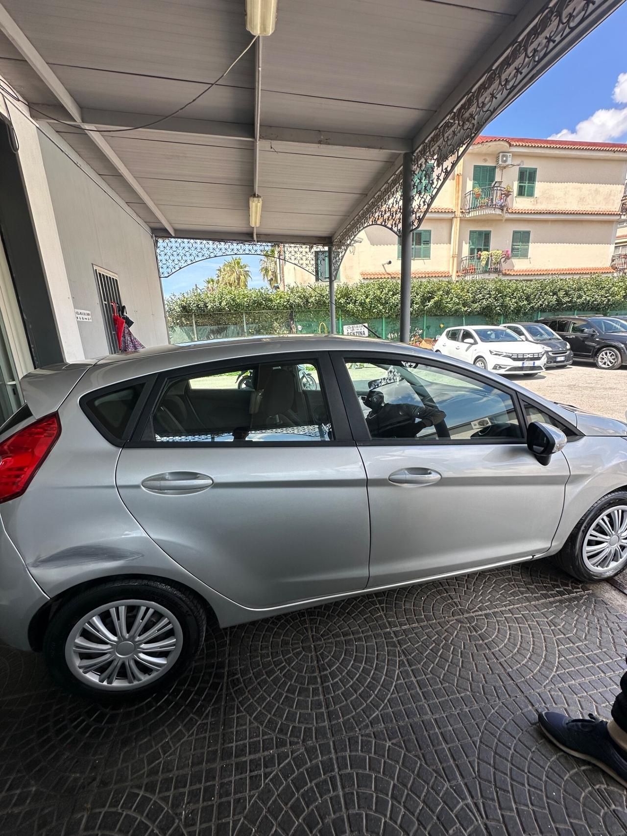 Ford Fiesta 1.2 60CV 5 porte Business
