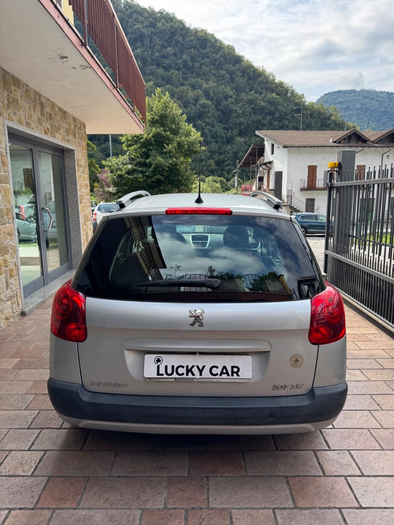 Peugeot 207 1.4 8V 75CV 5p. X Line ECO GPL