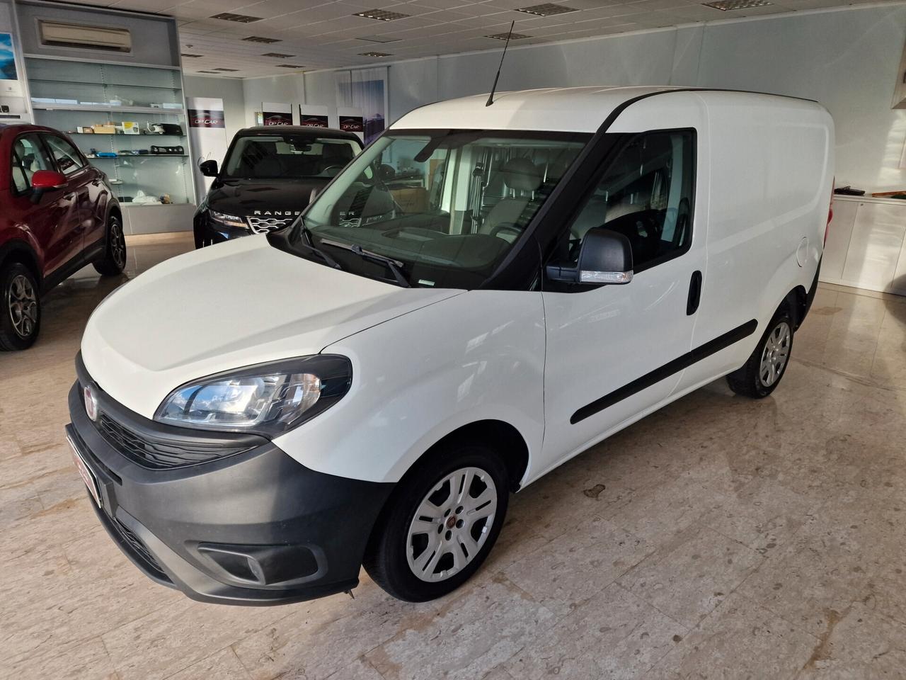 Fiat Doblo 3 posti con Navigatore