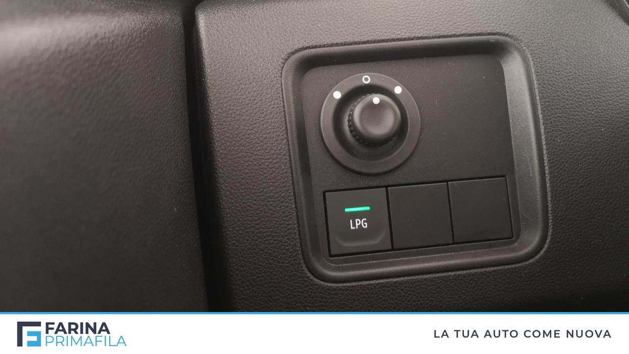 DACIA Duster II 2021 - Duster 1.0 tce Comfort Gpl 4x2 100cv