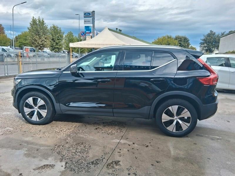 Volvo XC40 T4 Recharge Plug-in Hybrid 798)